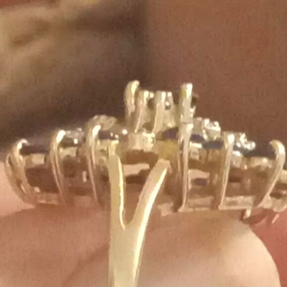 14k marquise shaped diamond and blue sapphire ring size 7 - Picture 3 of 8